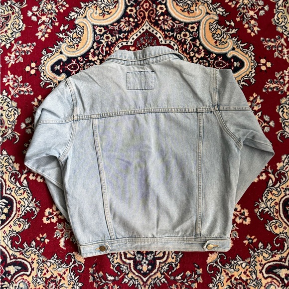 Vintage Lightwash Jean Jacket Men’s Medium Patches Northern Climate Denim Coat - Picture 2 of 8